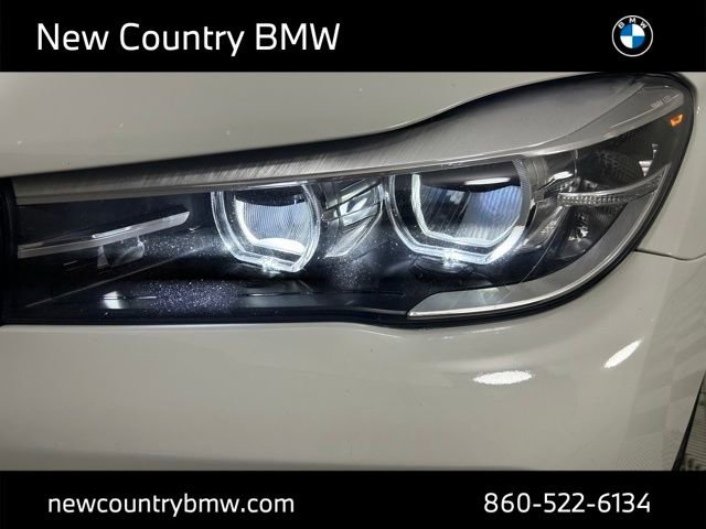 Used 2019 BMW 740i xDrive w/ Executive Package image 30