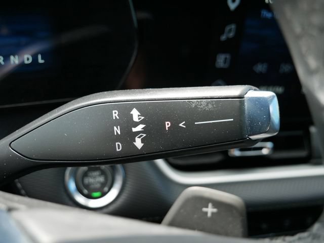 Used 2026 Chevrolet Equinox LT AWD/4WD image 19