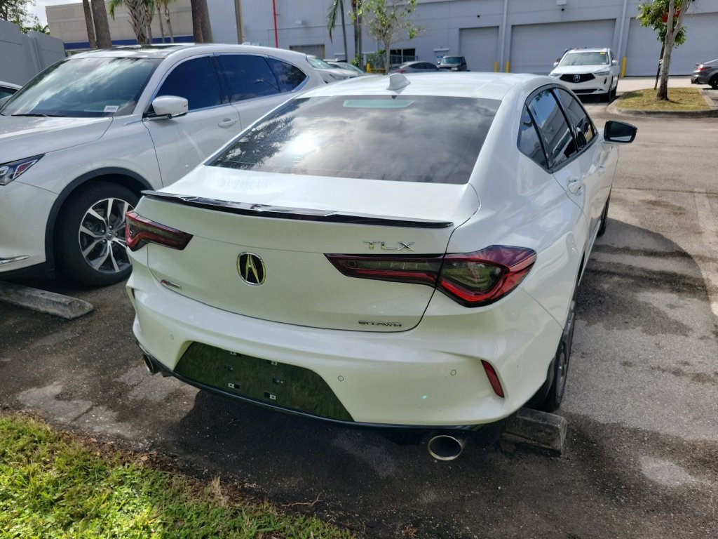 Used 2025 Acura TLX w/ A-SPEC Package AWD/4WD image 8