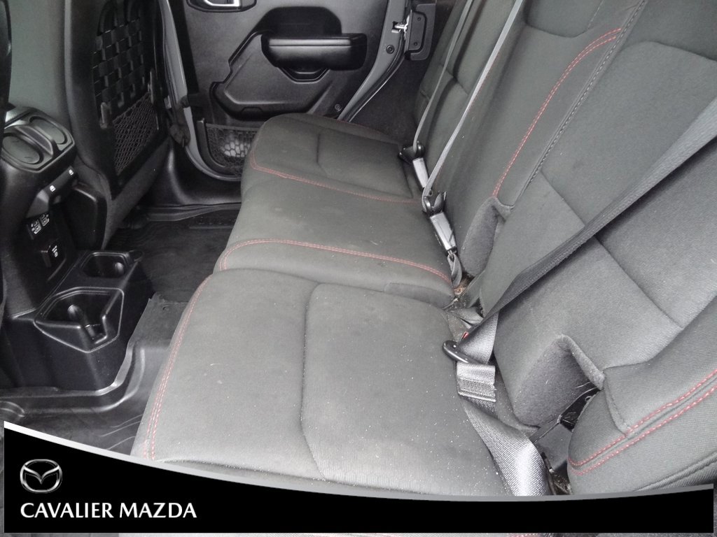 Used 2021 Jeep Wrangler Unlimited Rubicon image 12