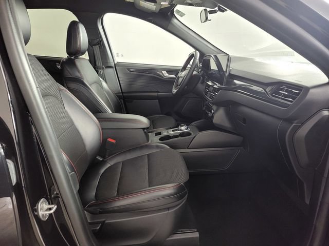 Certified 2024 Ford Escape ST-Line w/ Tech Pack #1 AWD/4WD image 19