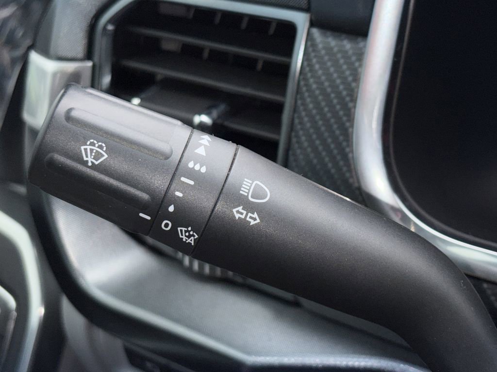 Used 2021 Ford F150 Limited image 13