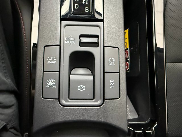 Used 2025 Toyota Prius Plug-In Hybrid w/ Limited Premium Package image 21