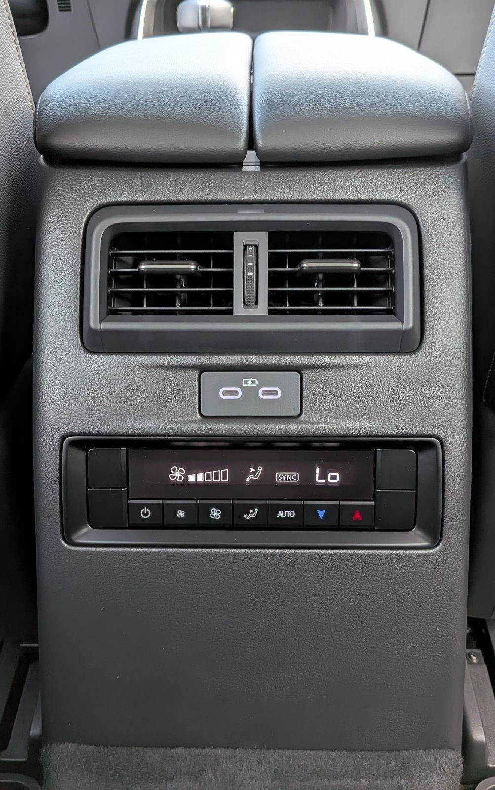 New 2026 MAZDA CX-70 SC AWD/4WD image 24