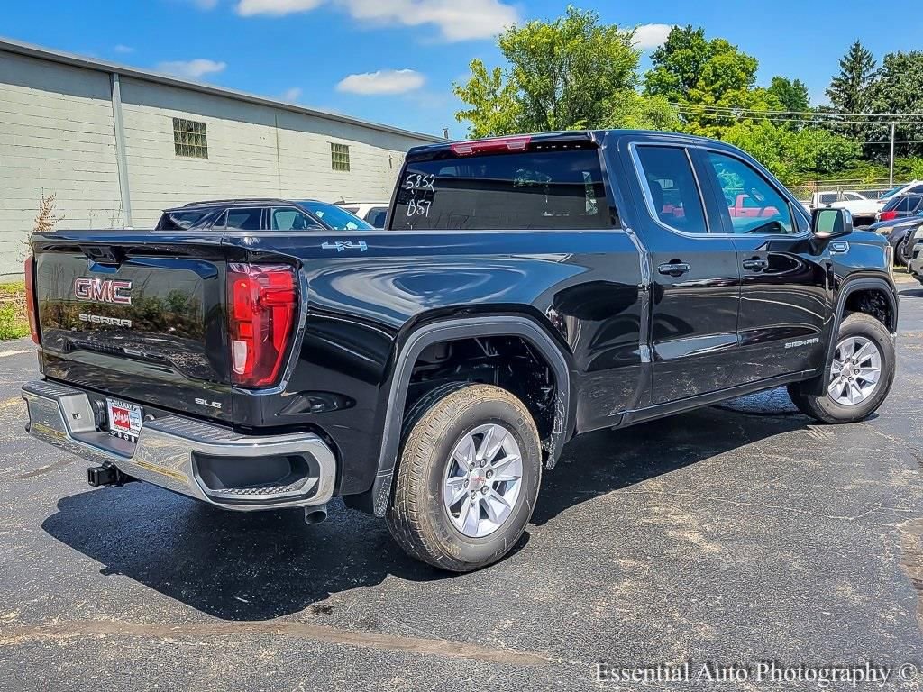 New 2026 GMC Sierra 1500 SLE image 8