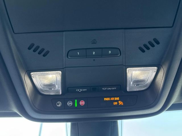 New 2025 Cadillac XT5 Luxury image 18