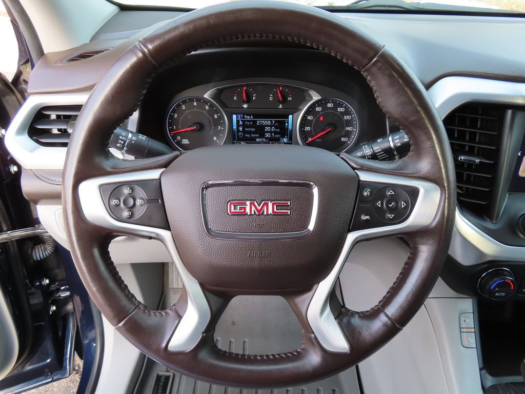 Used 2017 GMC Acadia SLT image 20