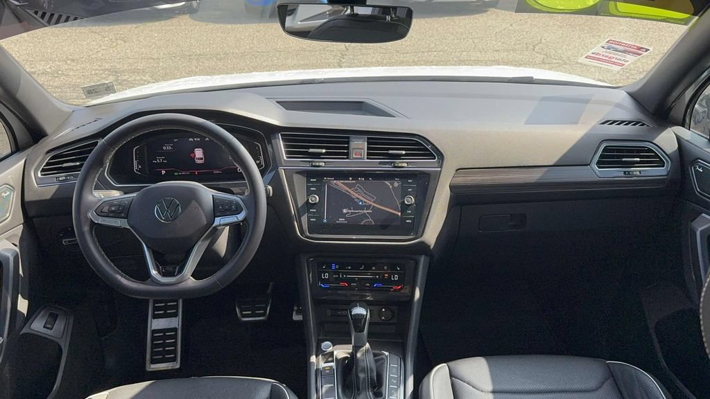 Used 2023 Volkswagen Tiguan SEL R-Line AWD/4WD image 42