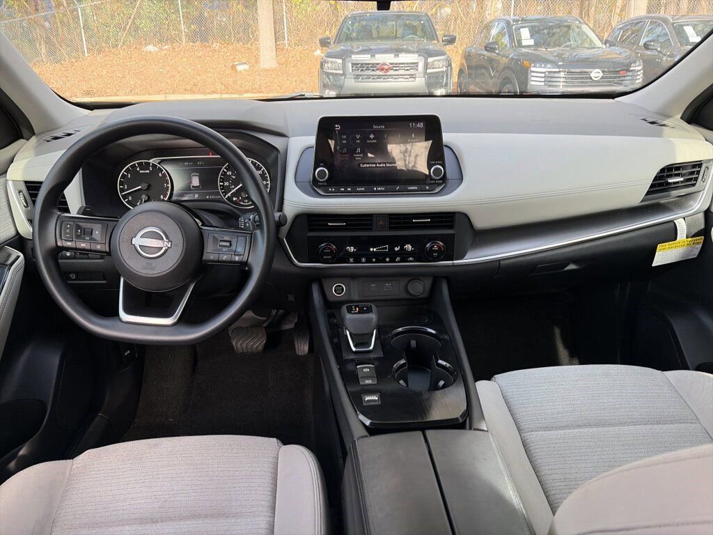 Certified 2023 Nissan Rogue SV image 12