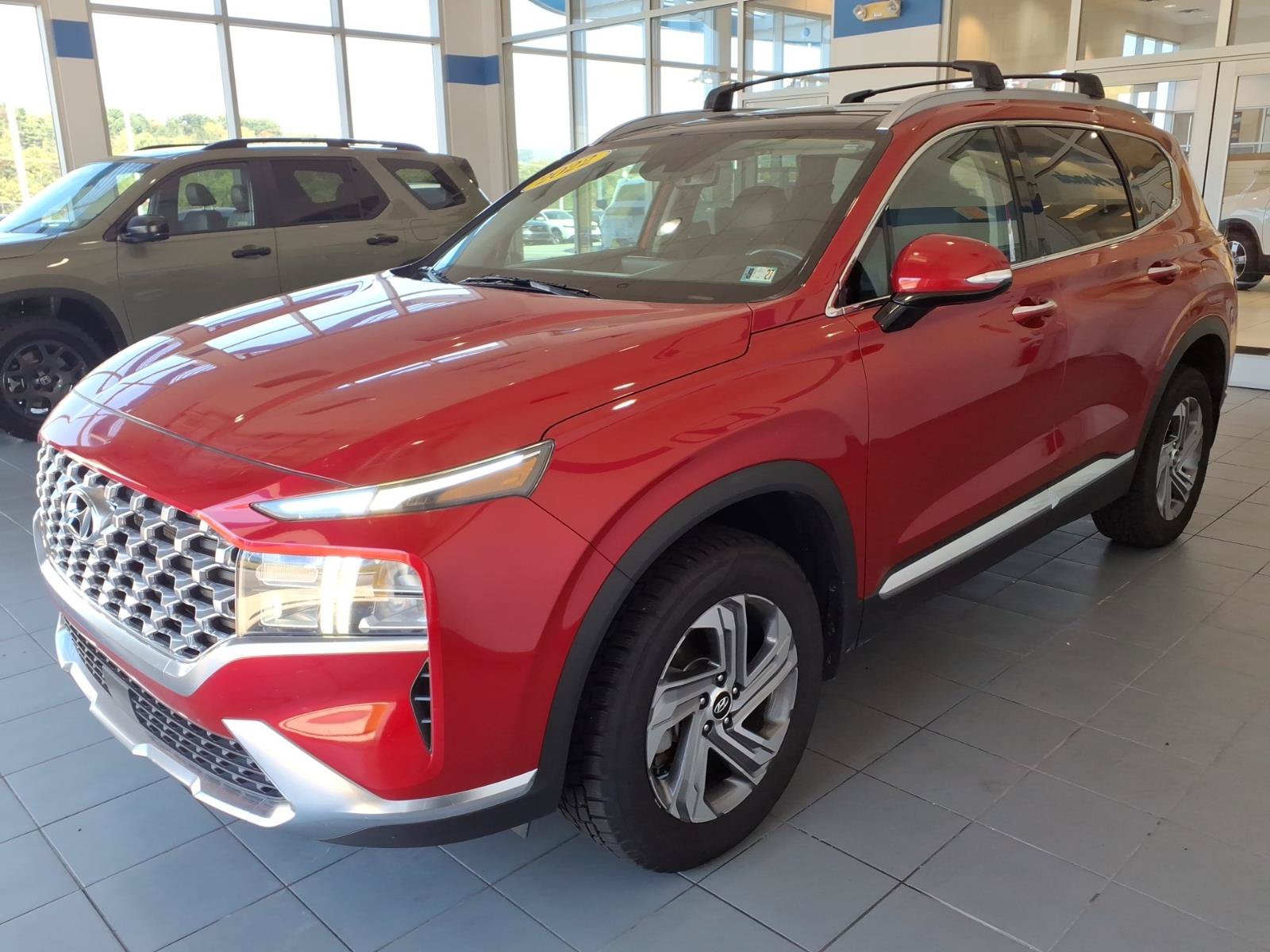 Used 2022 Hyundai Santa Fe SEL w/ Convenience + Premium Package AWD/4WD image 8