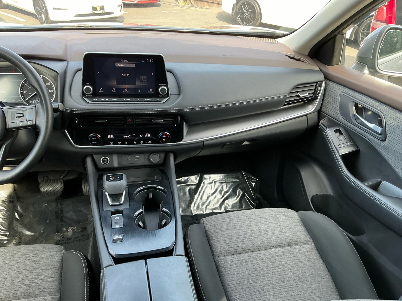 Used 2023 Nissan Rogue SV image 16