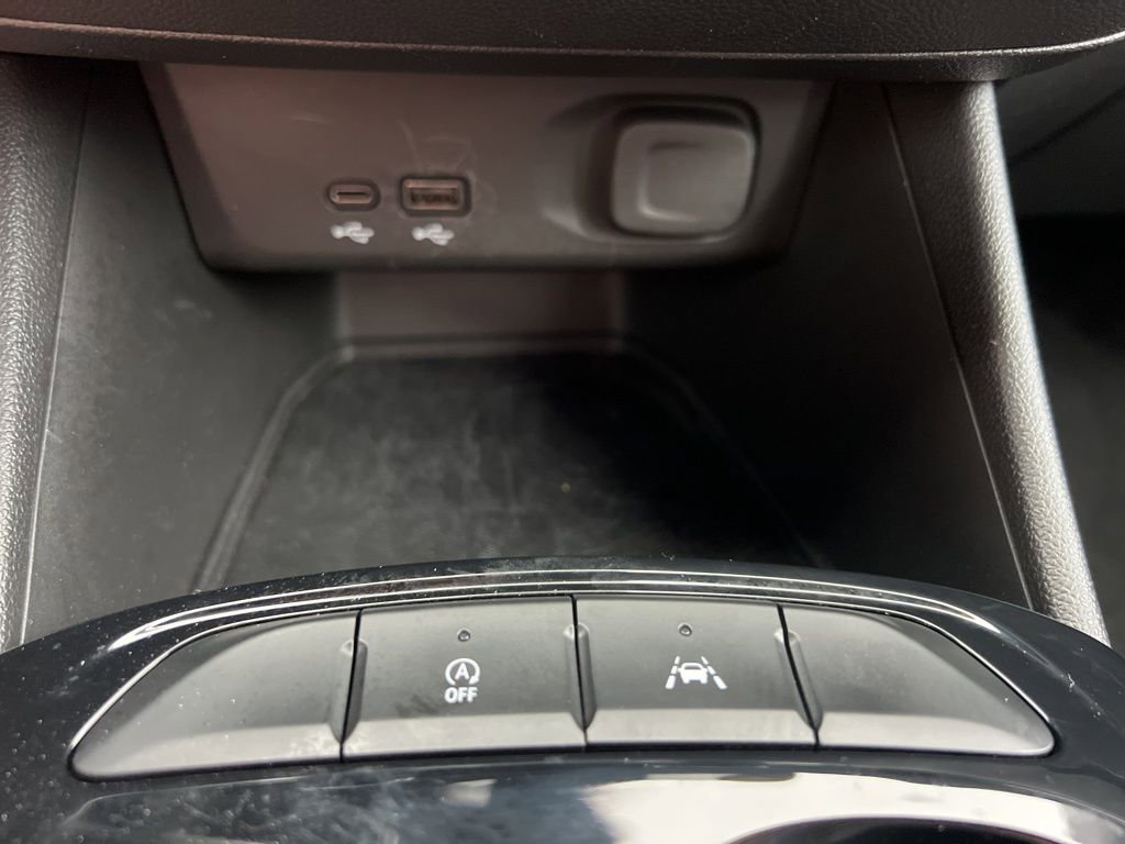 Used 2024 Buick Envista Sport Touring w/ Convenience I Package image 29