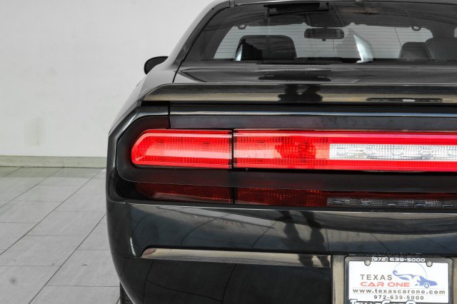 Used 2009 Dodge Challenger R/T RWD image 39