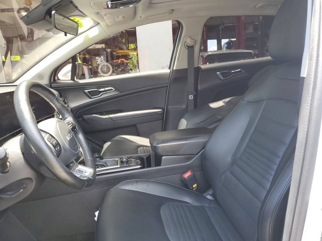 Certified 2023 Kia Sportage SX FWD image 18