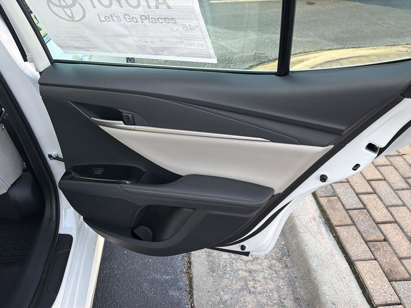 New 2026 Toyota Camry XLE AWD/4WD image 15