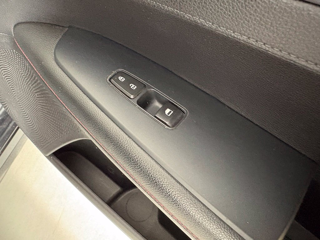 Used 2020 Kia Forte GT FWD image 16