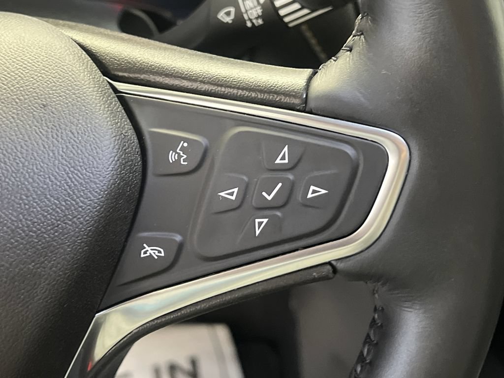 Used 2018 Chevrolet Equinox Premier AWD/4WD image 23