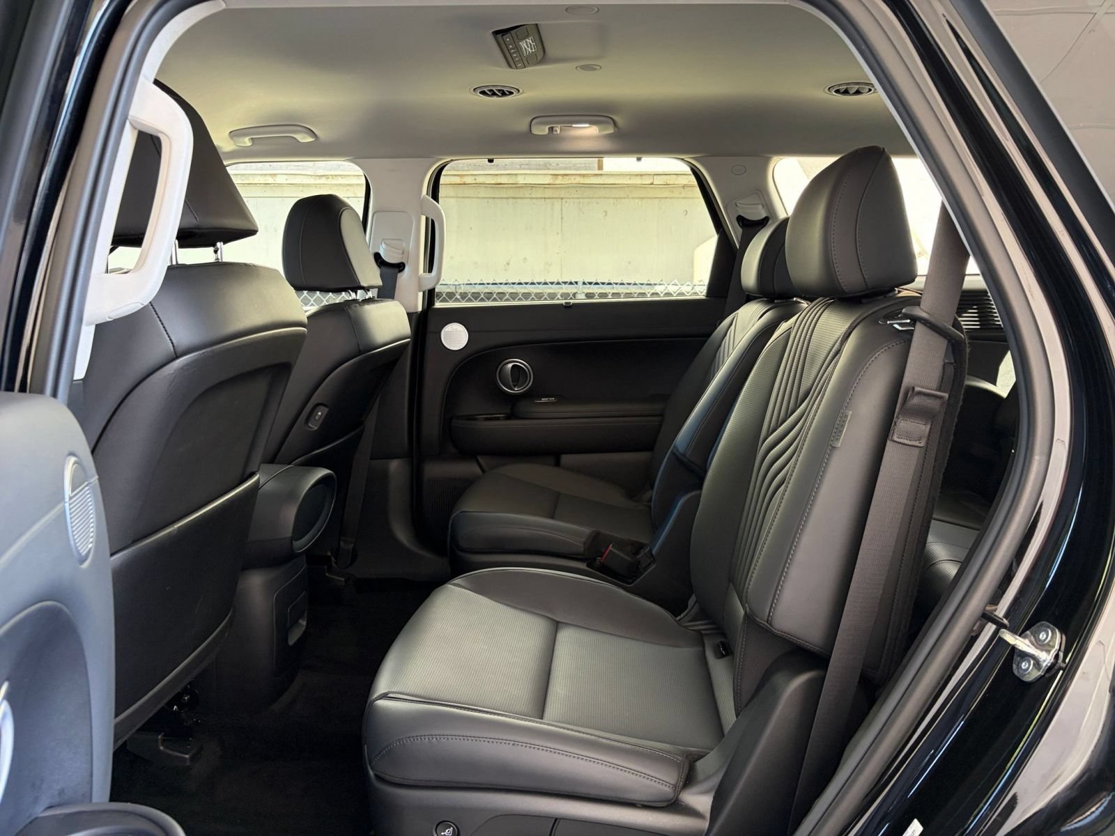 Used 2026 Hyundai Palisade SEL FWD image 27