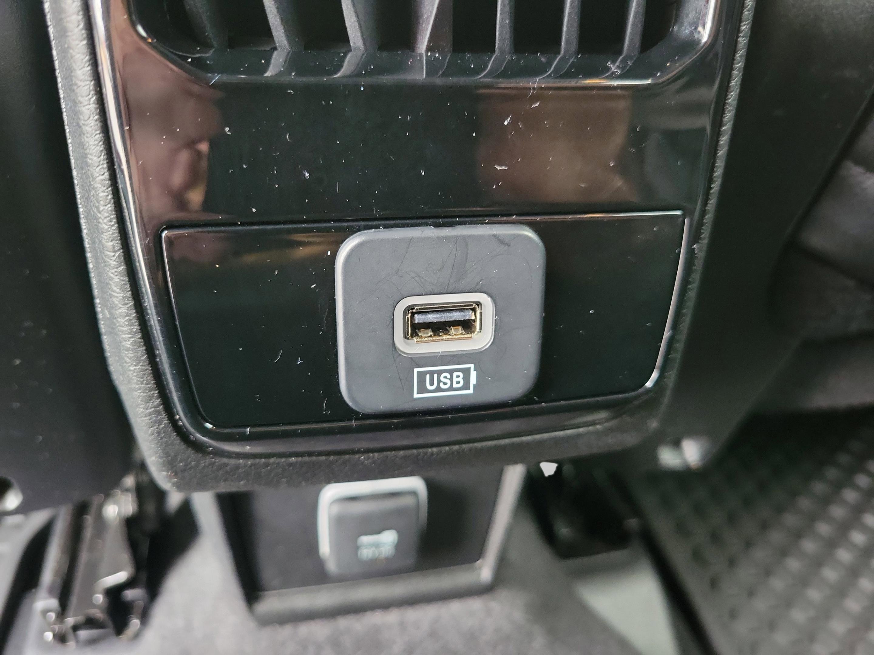 Used 2023 Jeep Compass Trailhawk image 23