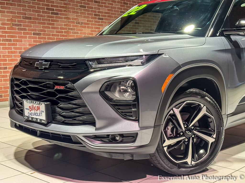 Used 2022 Chevrolet TrailBlazer RS w/ Technology Package image 3
