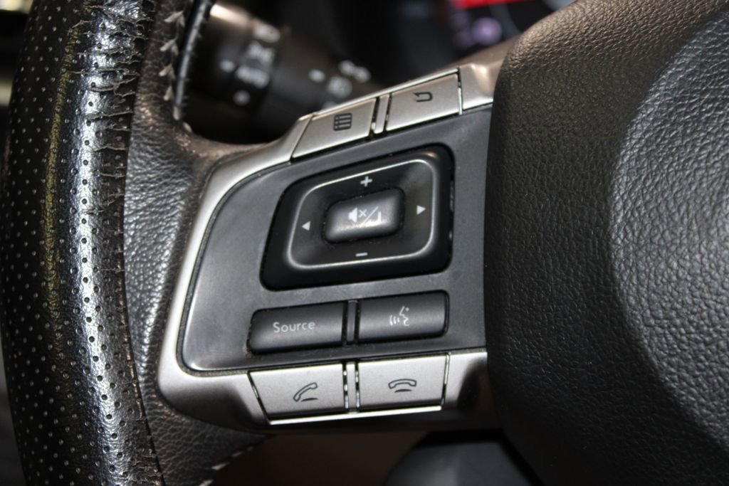 Used 2016 Subaru Forester 2.5i Touring w/ Eyesight & Navigation System AWD/4WD image 32