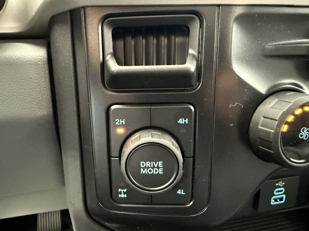 New 2026 Ford F350 XL image 40