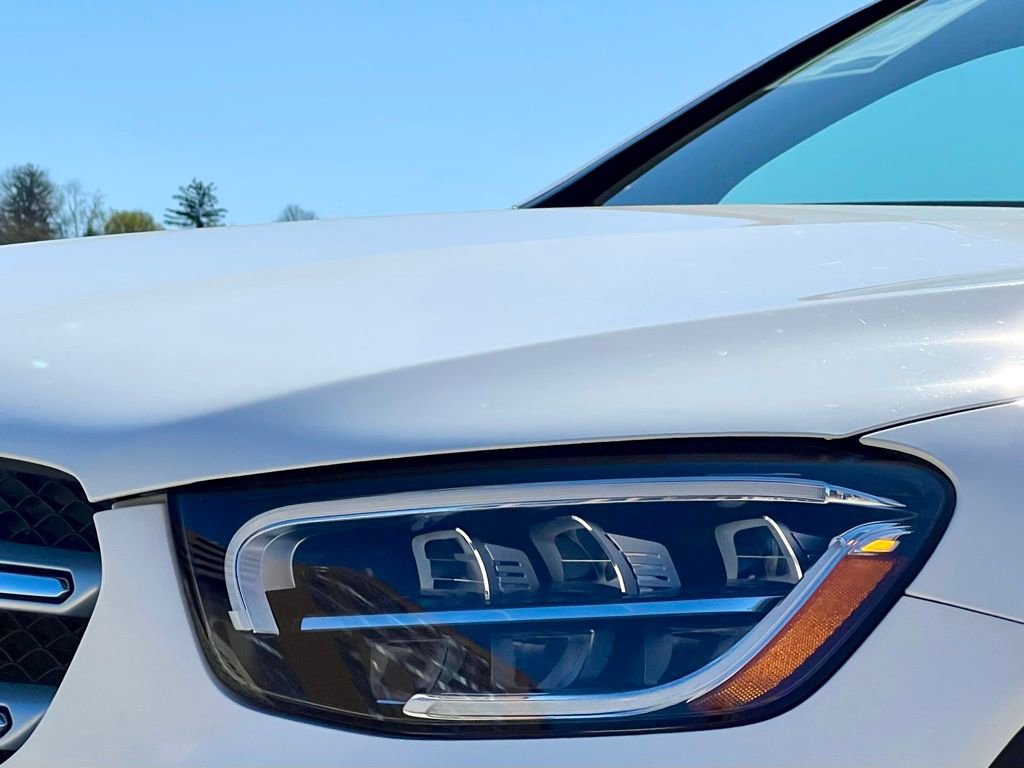 Certified 2022 Mercedes-Benz GLC 300 4MATIC image 5