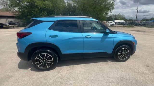 Certified 2025 Chevrolet TrailBlazer LT w/ LT Cold Weather Package image 9