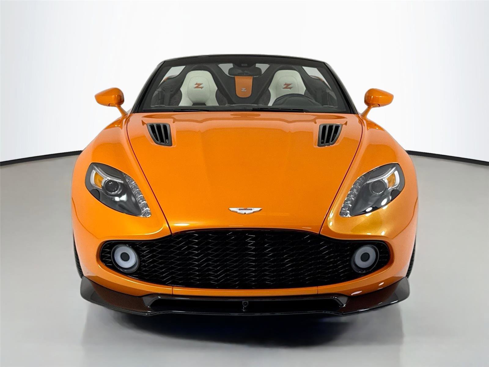 Used 2018 Aston Martin Vanquish Zagato image 11