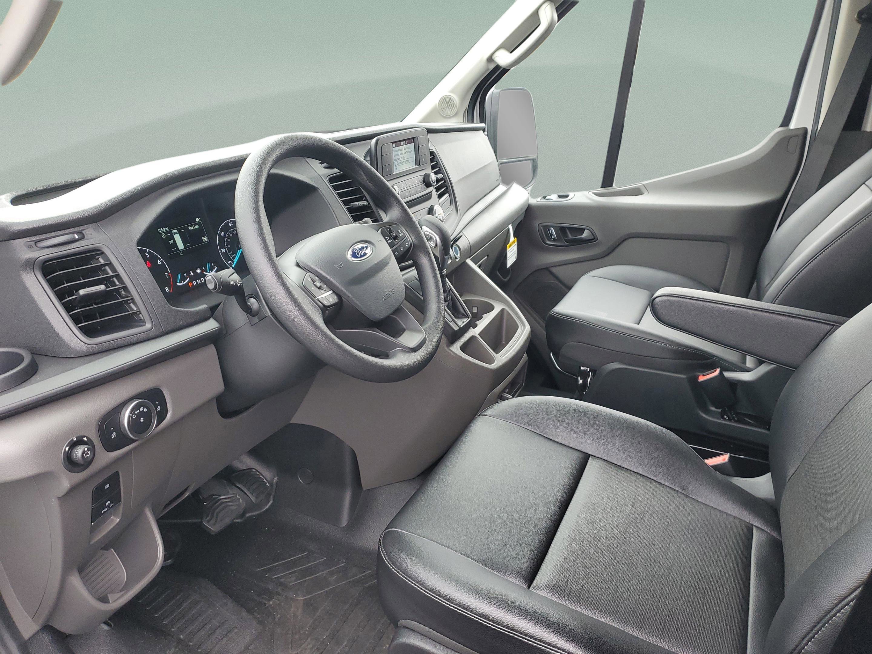 New 2024 Ford Transit 250 148 Medium Roof image 23