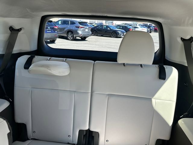 Used 2025 Hyundai Santa Fe Calligraphy image 22