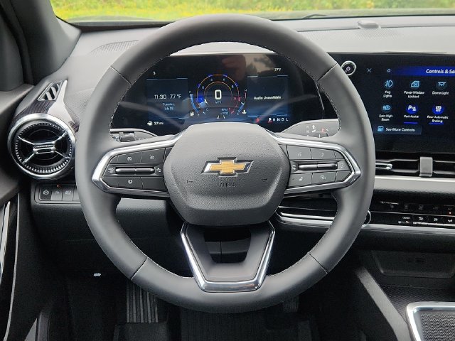New 2027 Chevrolet Equinox LT w/ Safety and Technology Package FWD image 21