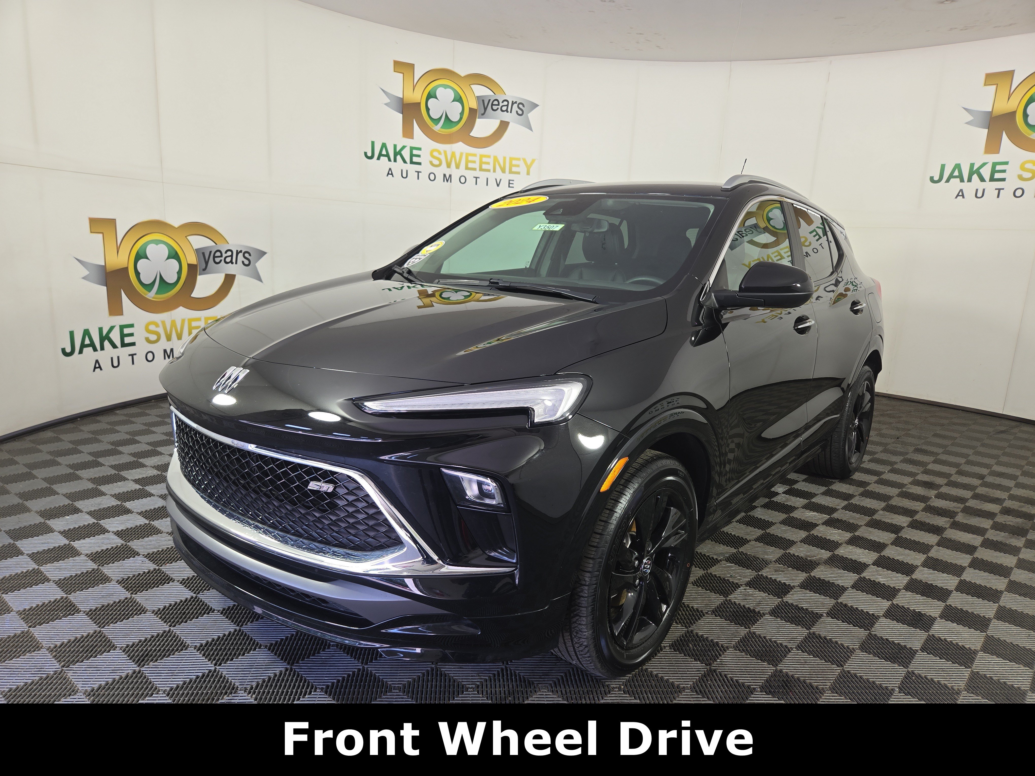 Used 2024 Buick Encore GX Sport Touring w/ Comfort Package FWD image 3
