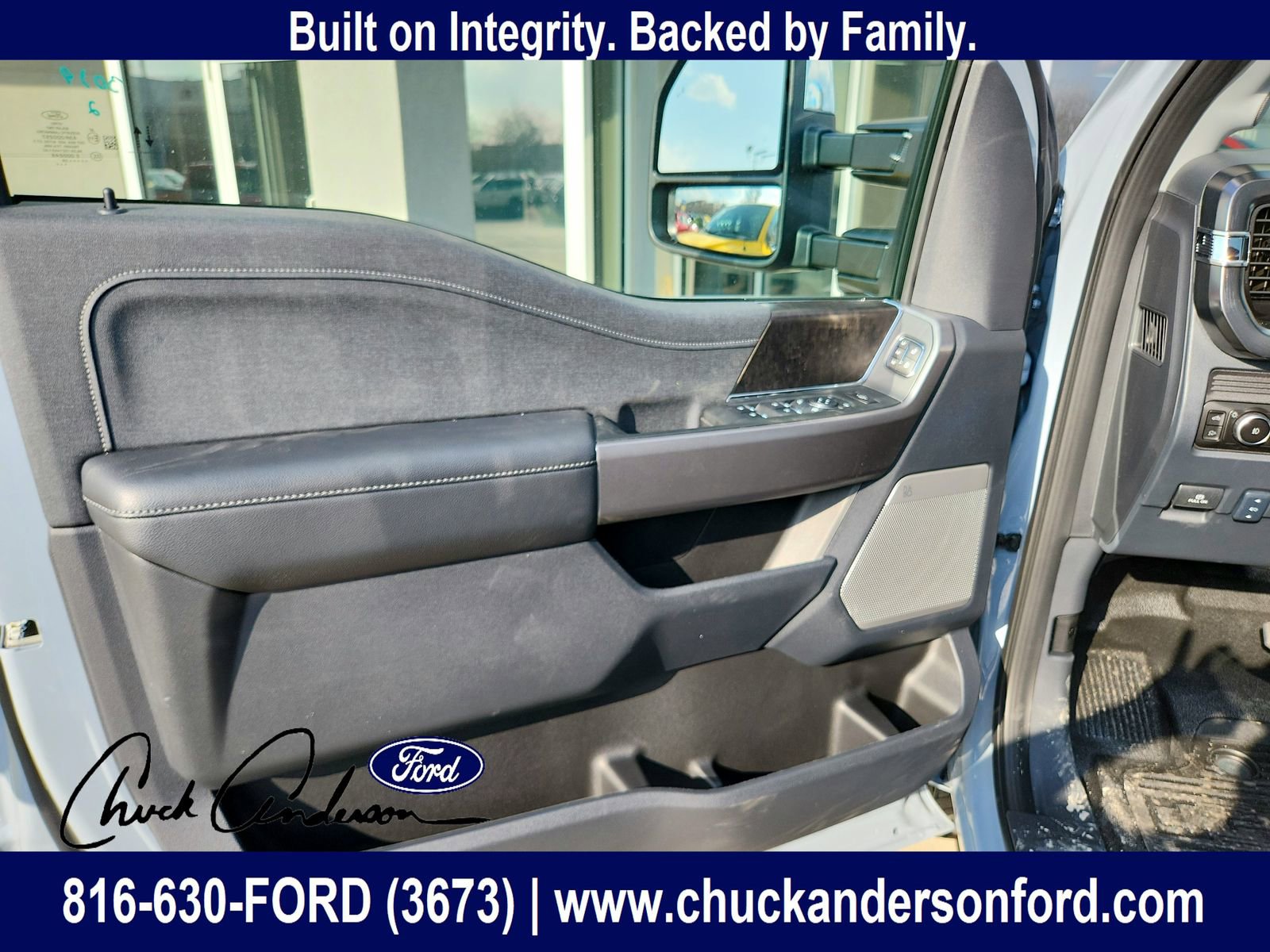 New 2026 Ford F250 Lariat w/ Lariat Premium Package AWD/4WD image 23
