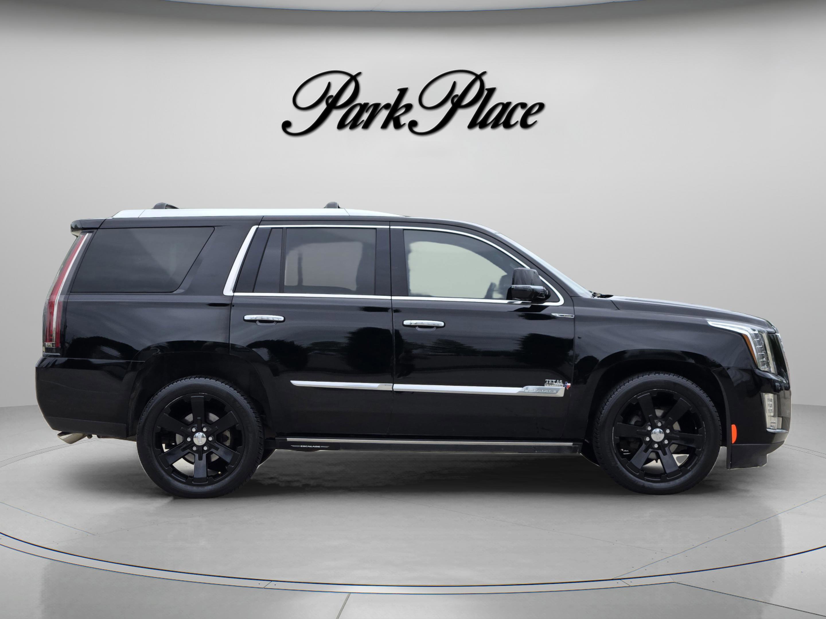 Used 2016 Cadillac Escalade Premium image 6