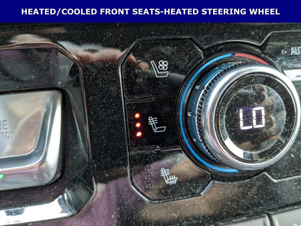 Used 2025 GMC Sierra 2500 AT4 image 6