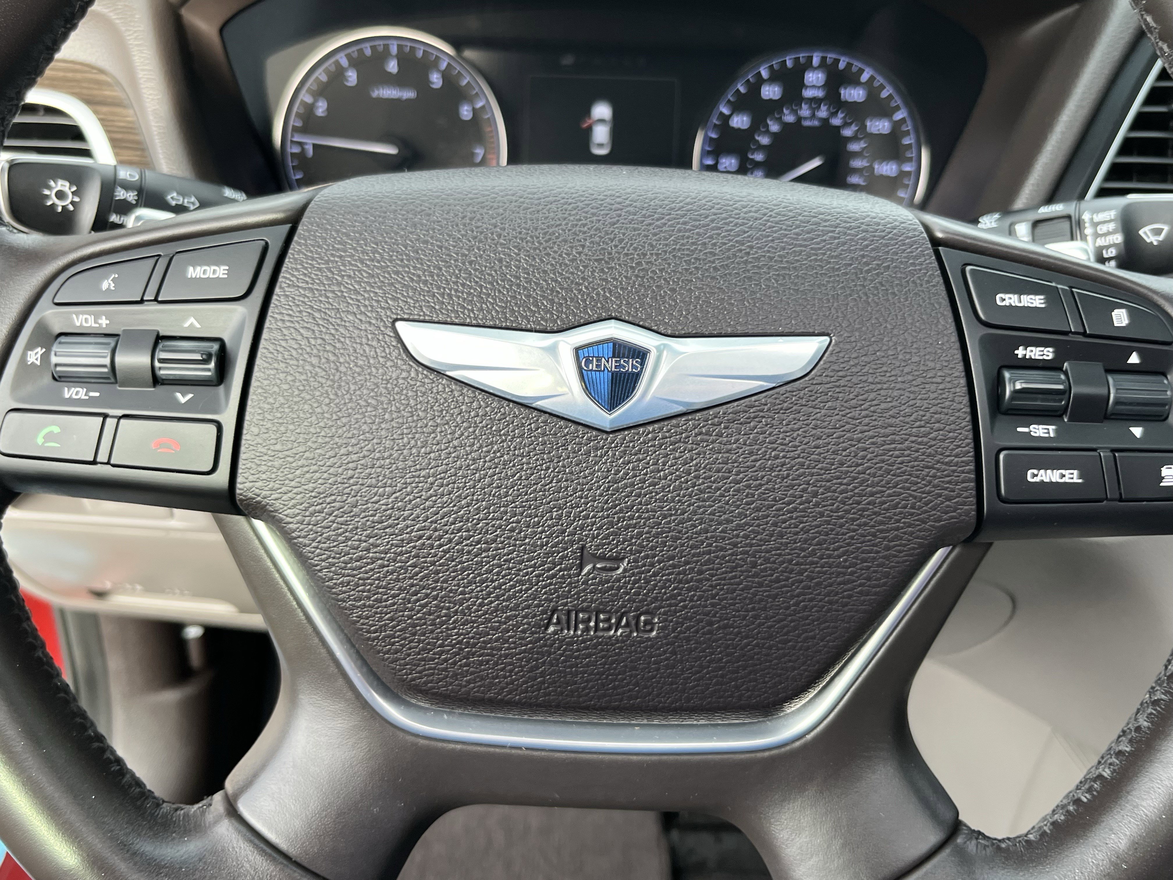 Used 2015 Hyundai Genesis 3.8 w/ Option Group 03 image 21