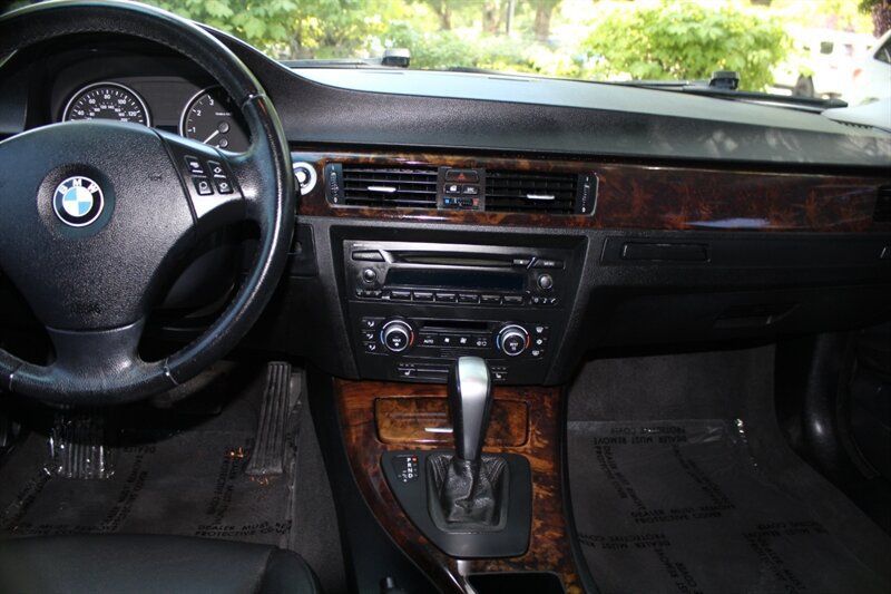 Used 2007 BMW 328i Sedan RWD image 14