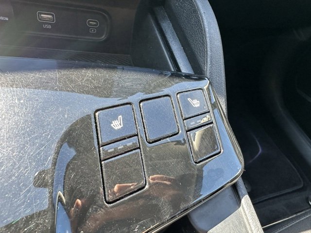 Used 2023 Kia Sportage LX image 40