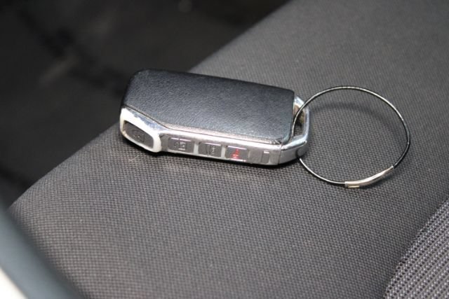 Used 2021 Kia K5 LXS FWD image 14