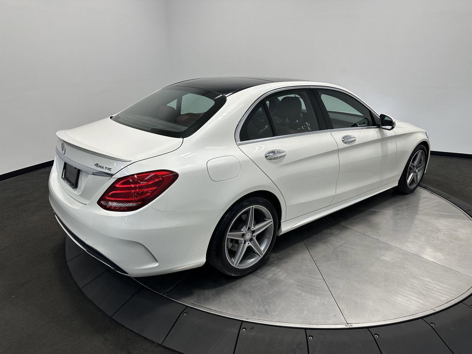 Used 2017 Mercedes-Benz C 300 4MATIC Sedan image 7
