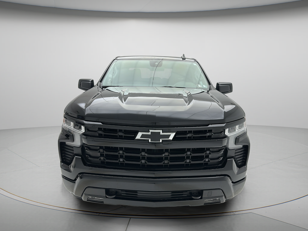 Used 2024 Chevrolet Silverado 1500 RST w/ Convenience Package II AWD/4WD image 2