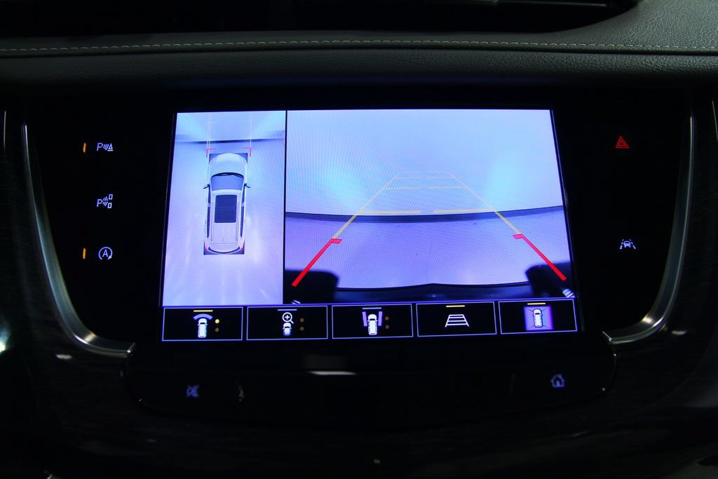 Used 2022 Cadillac XT6 Premium Luxury w/ Technology Package AWD/4WD image 12