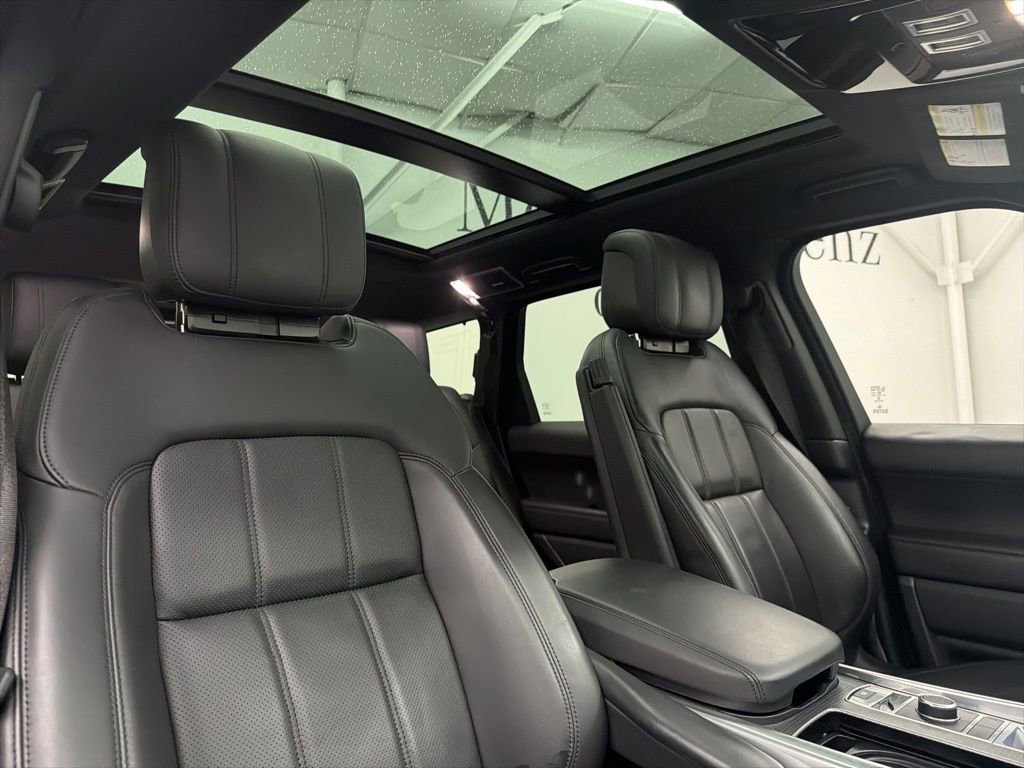 Used 2018 Land Rover Range Rover Sport Supercharged AWD/4WD image 29