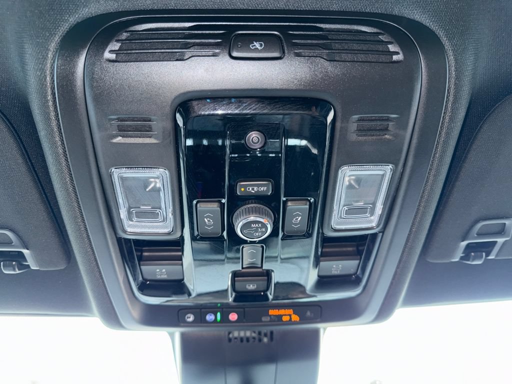 Used 2026 GMC Yukon XL Denali w/ Denali Reserve Package AWD/4WD image 19