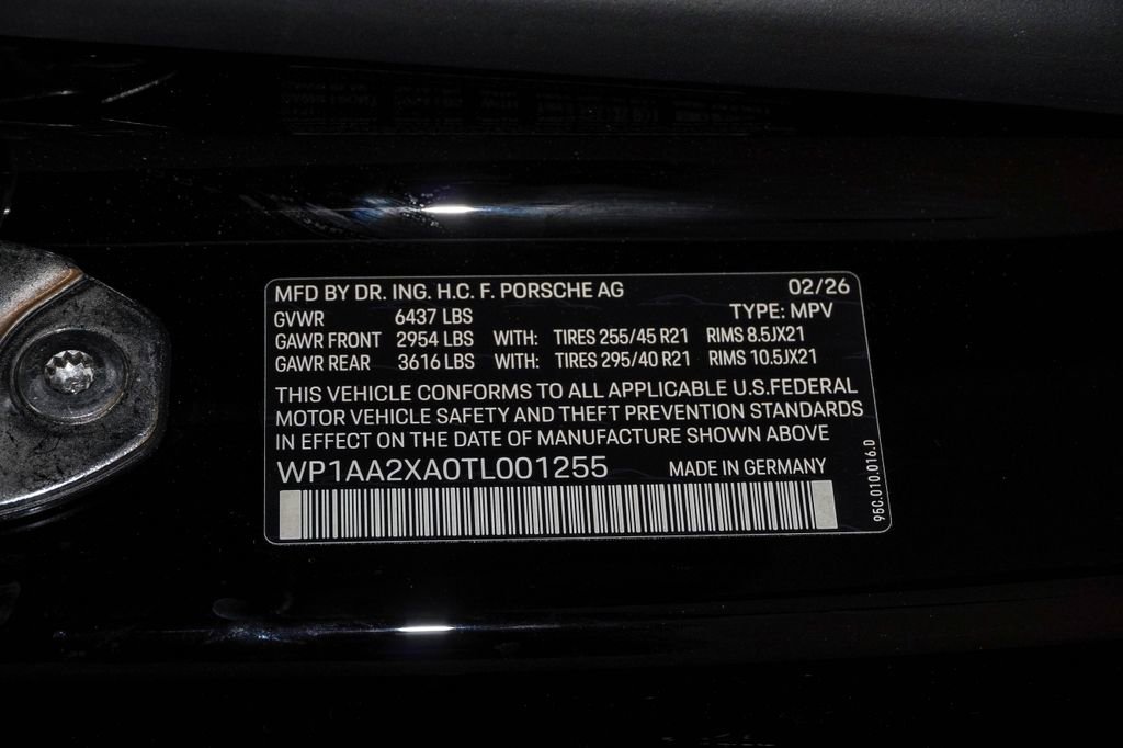 New 2026 Porsche Macan 4 Electric AWD/4WD image 30