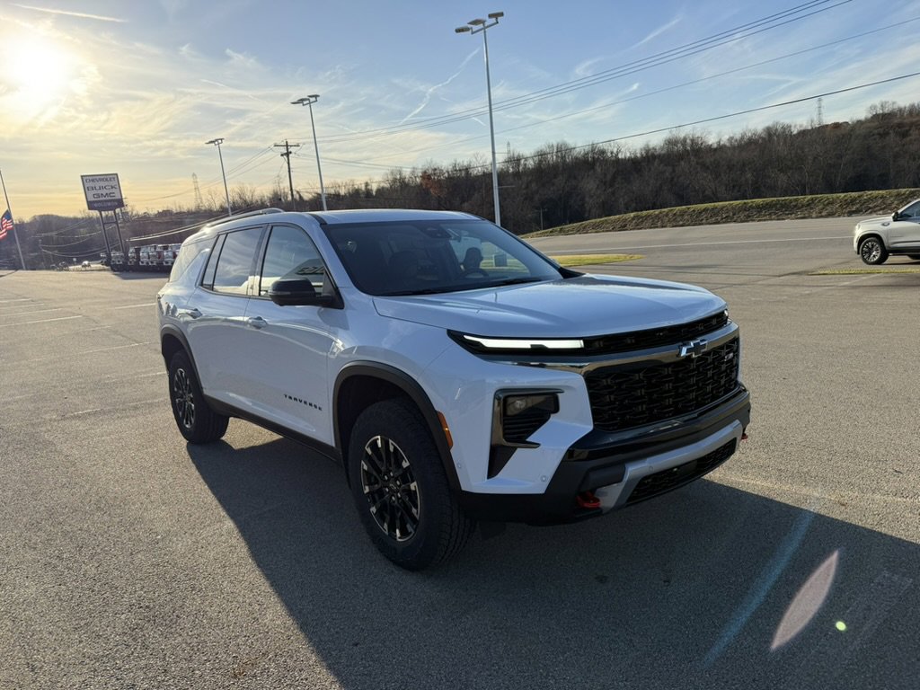 New 2026 Chevrolet Traverse Z71 image 7