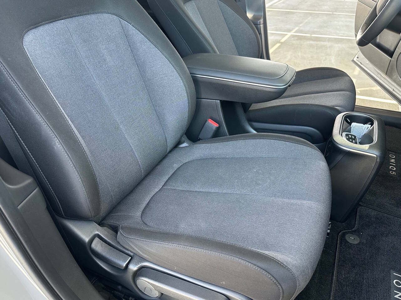 Used 2024 Hyundai Ioniq 5 SEL RWD image 17