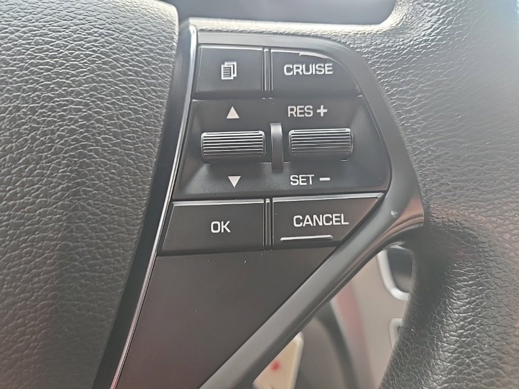 Used 2015 Hyundai Sonata SE w/ Option Group 09 image 18