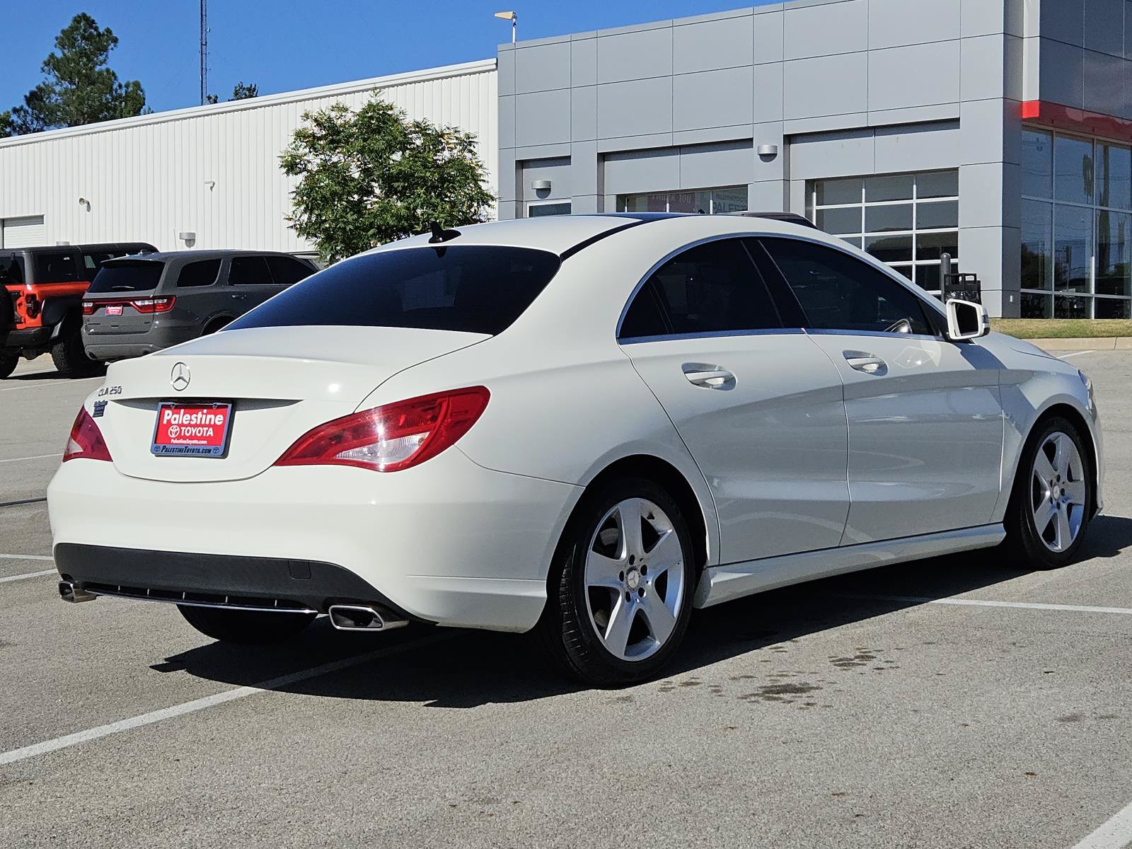Used 2016 Mercedes-Benz CLA 250 image 4